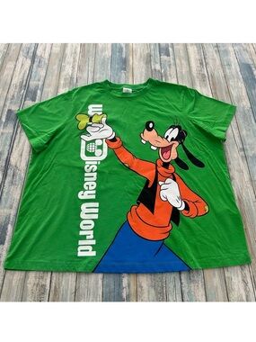 Disney Goofy T- Shirt ADULT XL Mickey And Friends Back To Front Tee Cotton Green